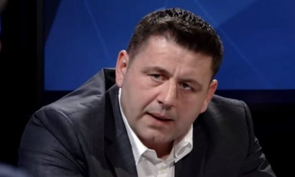 Berisha ironizon: Tu e ndalë gjakderdhjen financiare, u habiten e ndalen KEK-un