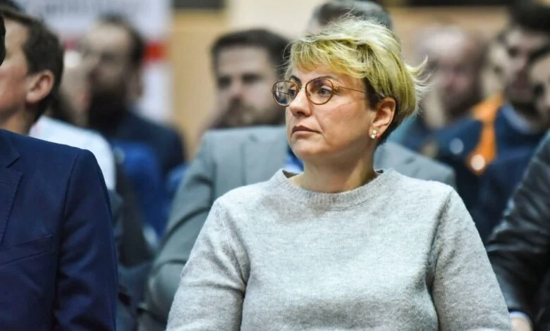 Dejona Mihali kërkon hetim për deklaratat e Kreshnik Gashit për “paratë me çanta”